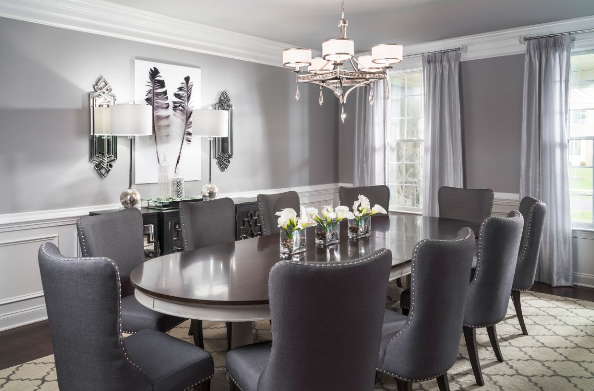 How Accent Lighting Rings in the Holiday Spirit